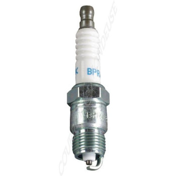 Le modèle de Bougie d'allumage de tondeuse NGK BPR4FS - BPR4FS