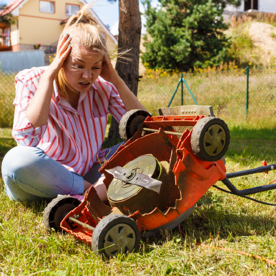 Ma tondeuse n'avance plus : diagnostic complet